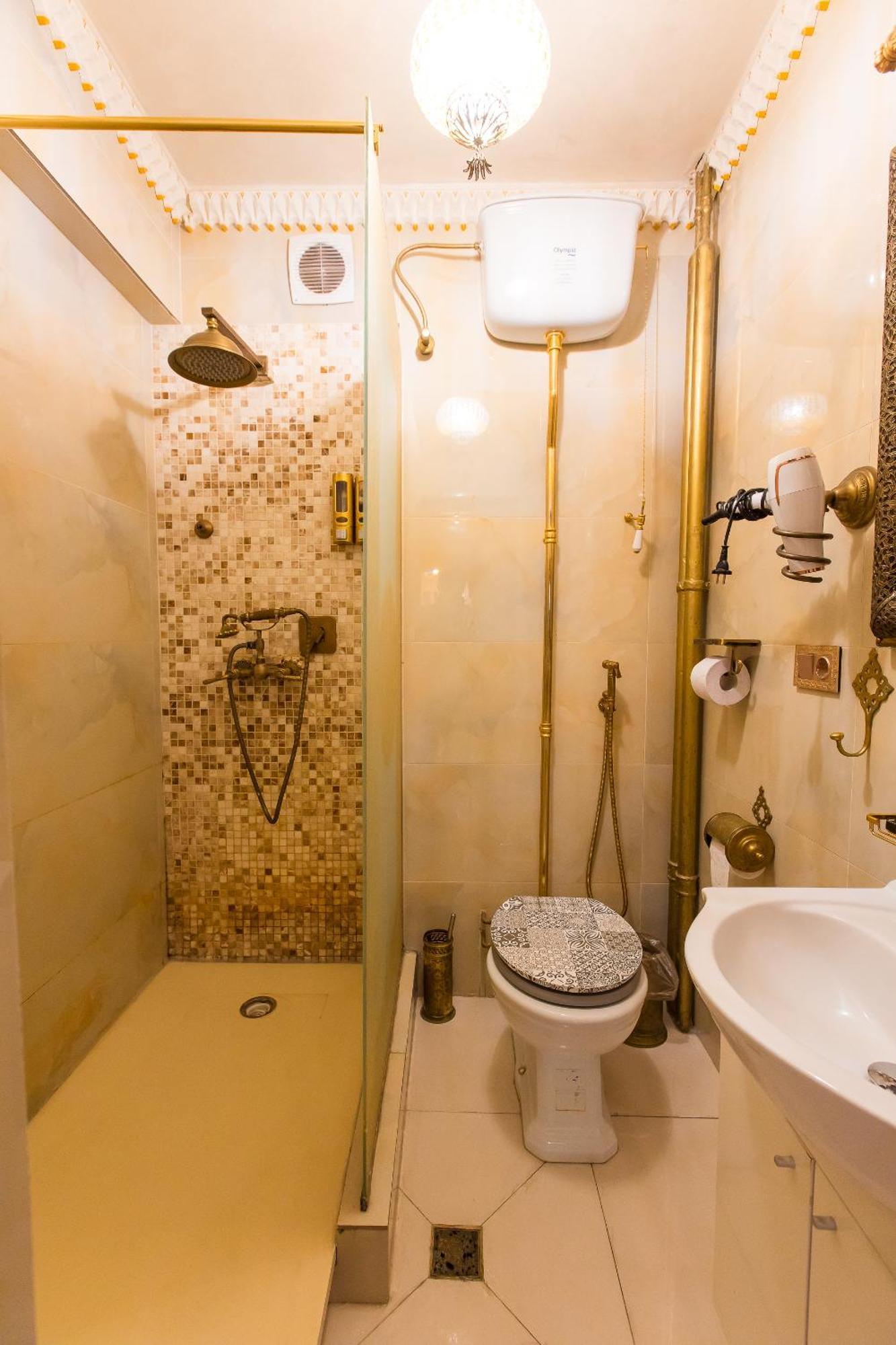 Hidden Gem Antique Apt With Stunning City Views Bucareste Exterior foto